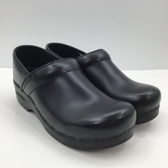 Women's 40 Black Leather Dansko Clogs Nursing Professional Minimalist 9.5-10 - Picture 2 of 11